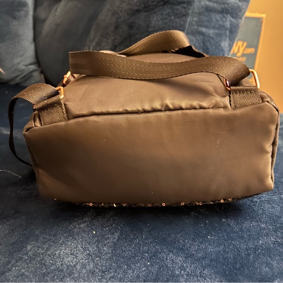 Disney Minnie Mouse Black & Rose Gold Mini Backpack - Picture 5 of 6